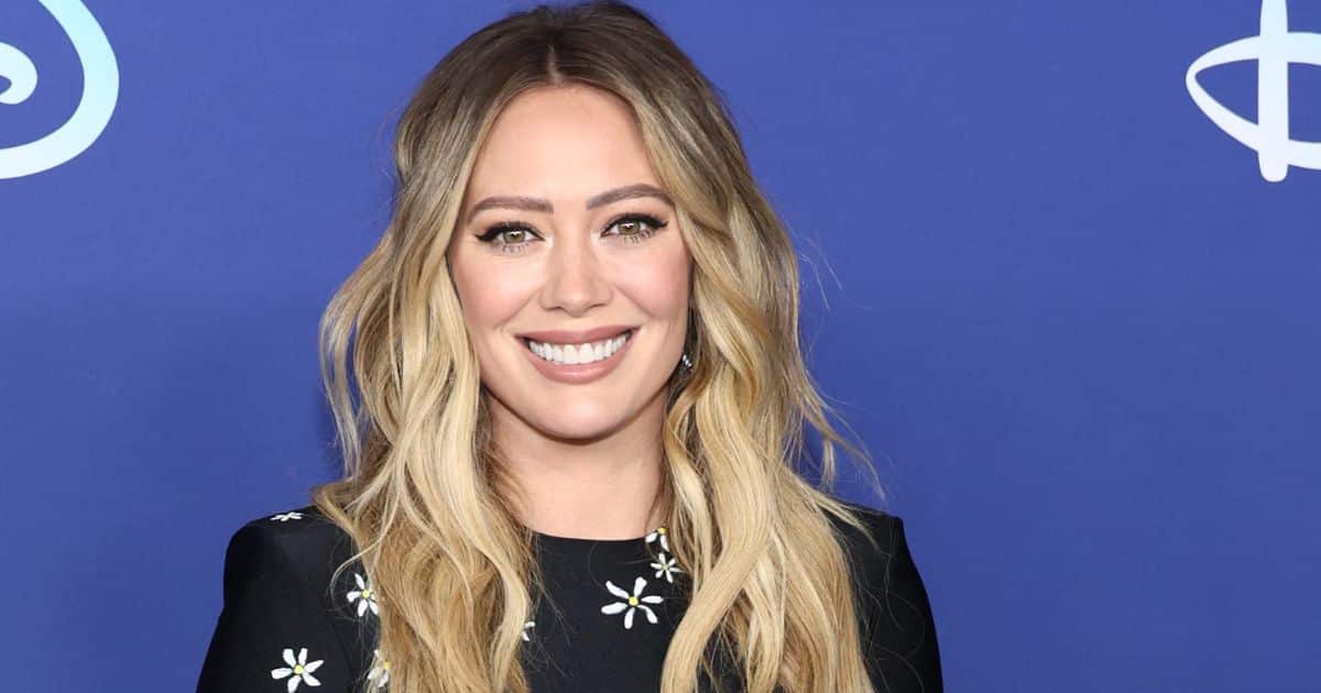 Hilary Duff Age, Height, Weight, Husband, Net Worth, Family, Career & More