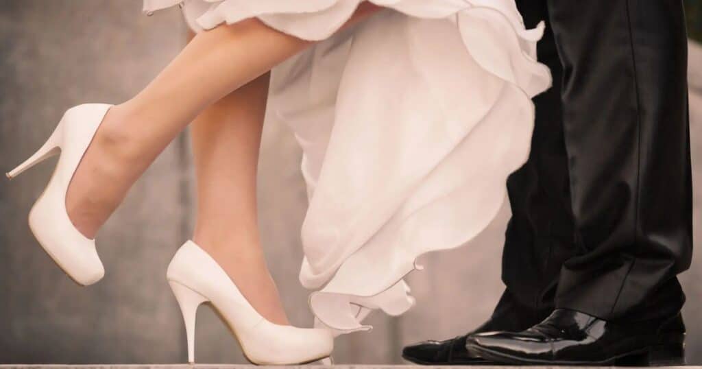 Stylish White Wedding Shoes Outfit Ideas