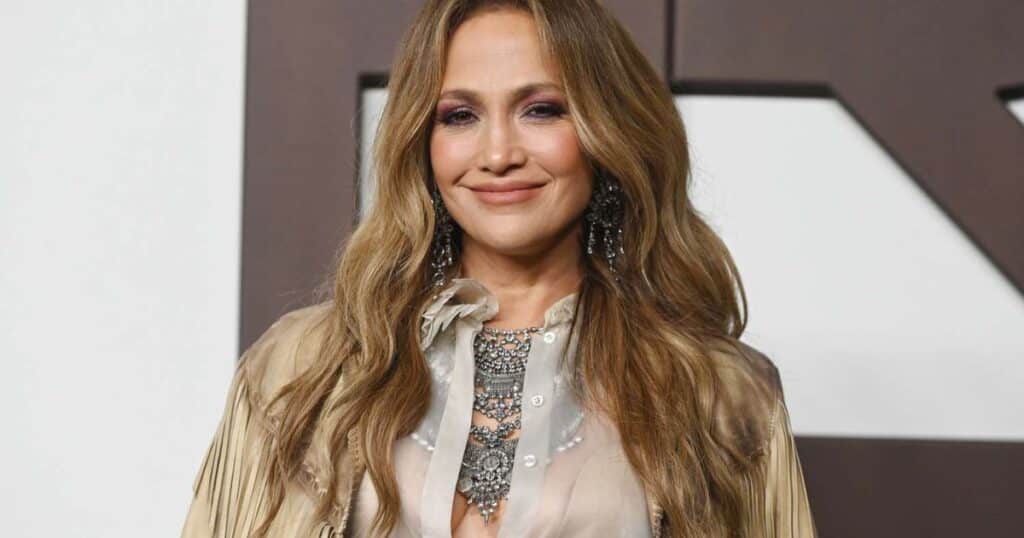 Signs Jennifer Lopez Could Be Pregnant in the Future